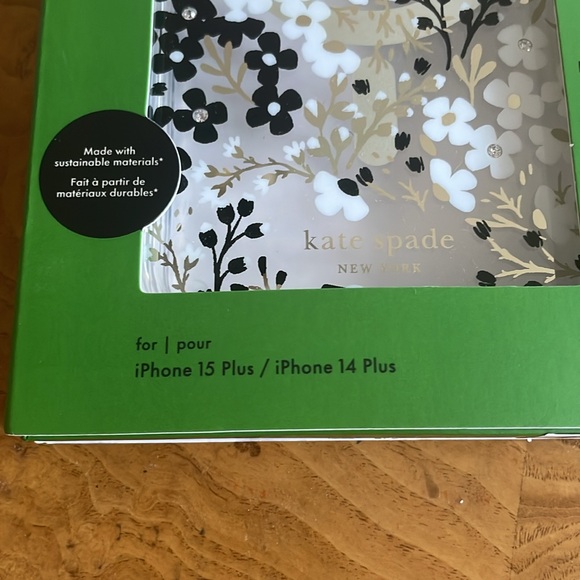 Kate spade New York iPhone 15 plus/14 pus case - Picture 4 of 4